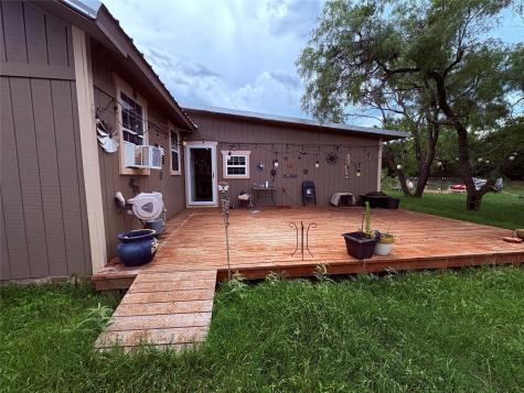 1117 N Tiffin Road Ranger TX 76470