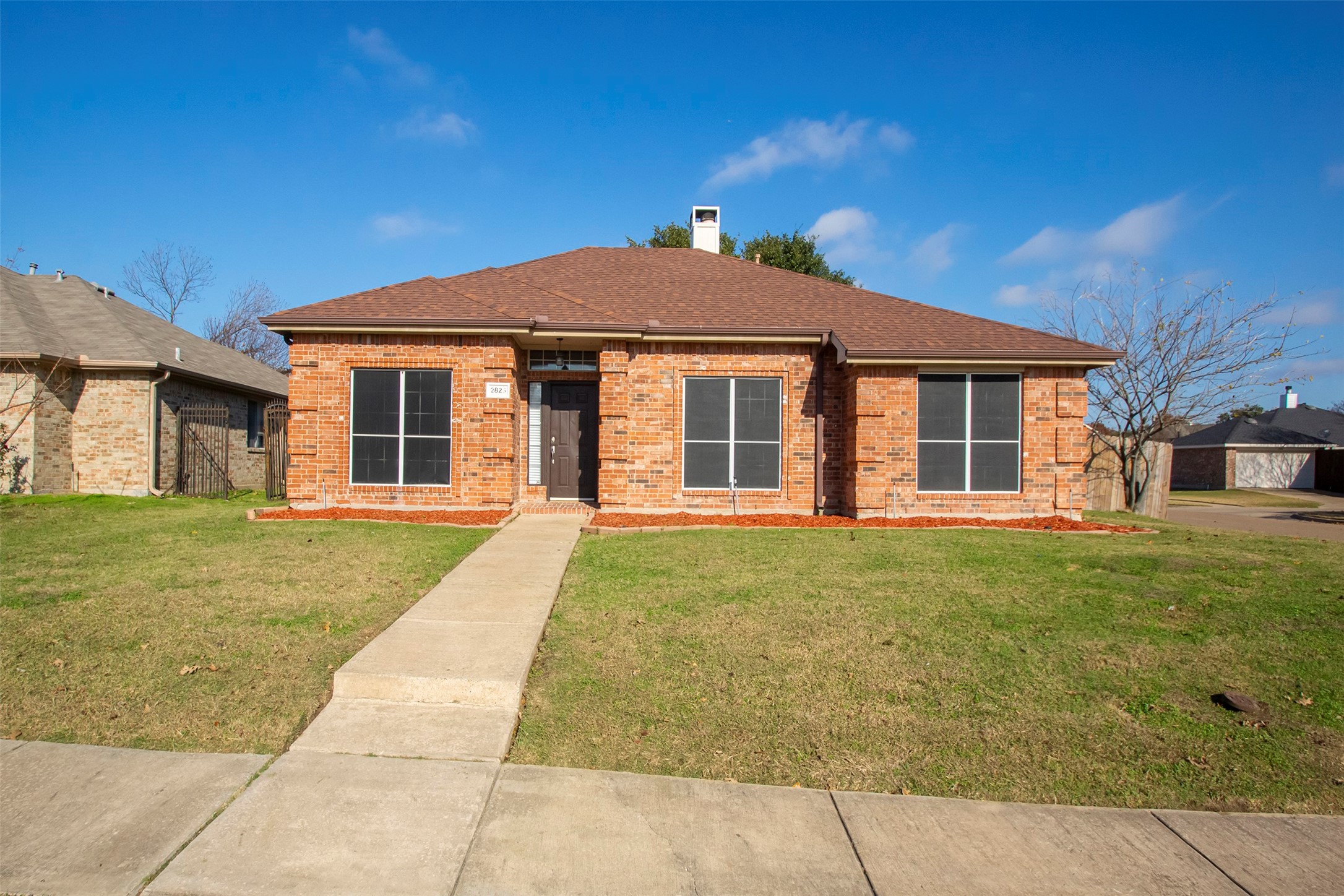 2825 Oak Creek Mesquite TX 75181