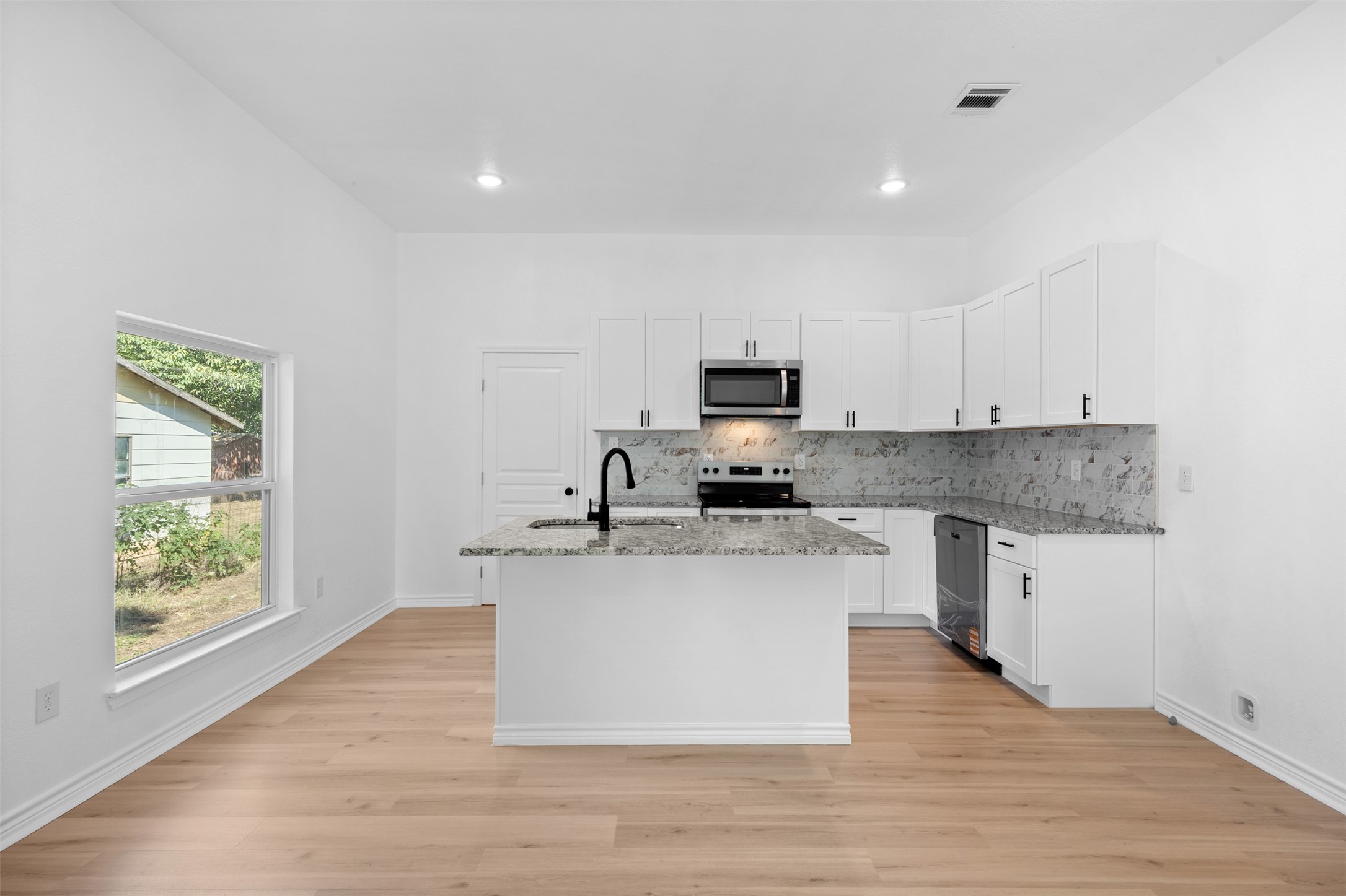 507 2nd Street Moody TX 76557