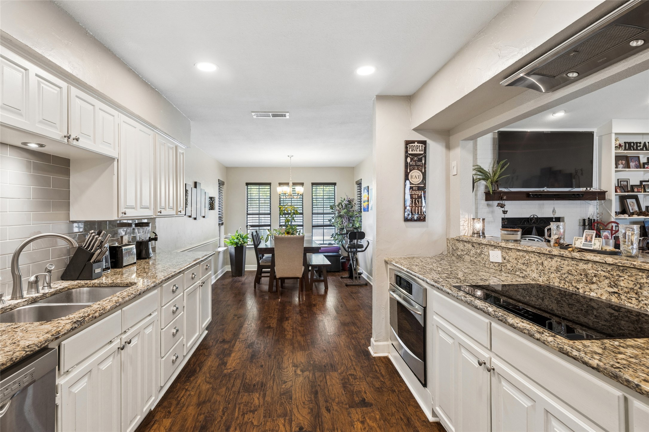 7320 Wesley Court North Richland Hills TX 76180