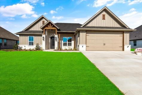 2035 Spieth Street Granbury TX 76048