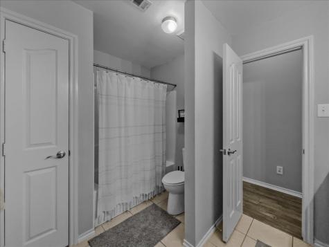 2514 Mustang Drive Arlington TX 76001