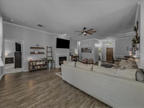 2514 Mustang Drive Arlington TX 76001