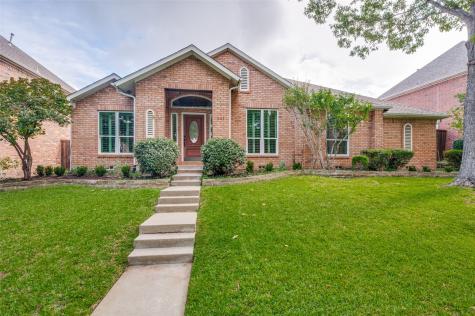2119 Shumard Oak Lane Irving TX 75063