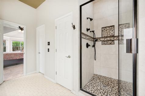 2119 Shumard Oak Lane Irving TX 75063