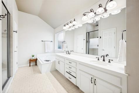 2119 Shumard Oak Lane Irving TX 75063