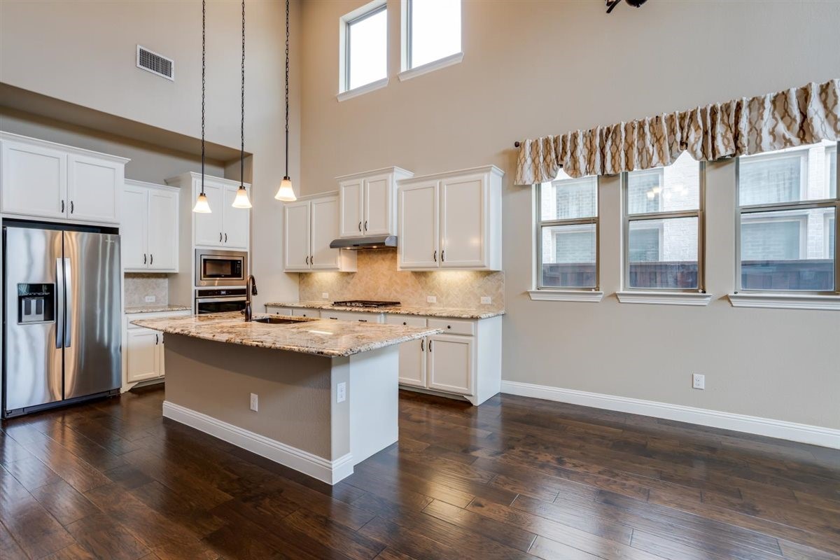 1516 Colorado Ruby Court Arlington TX 76005