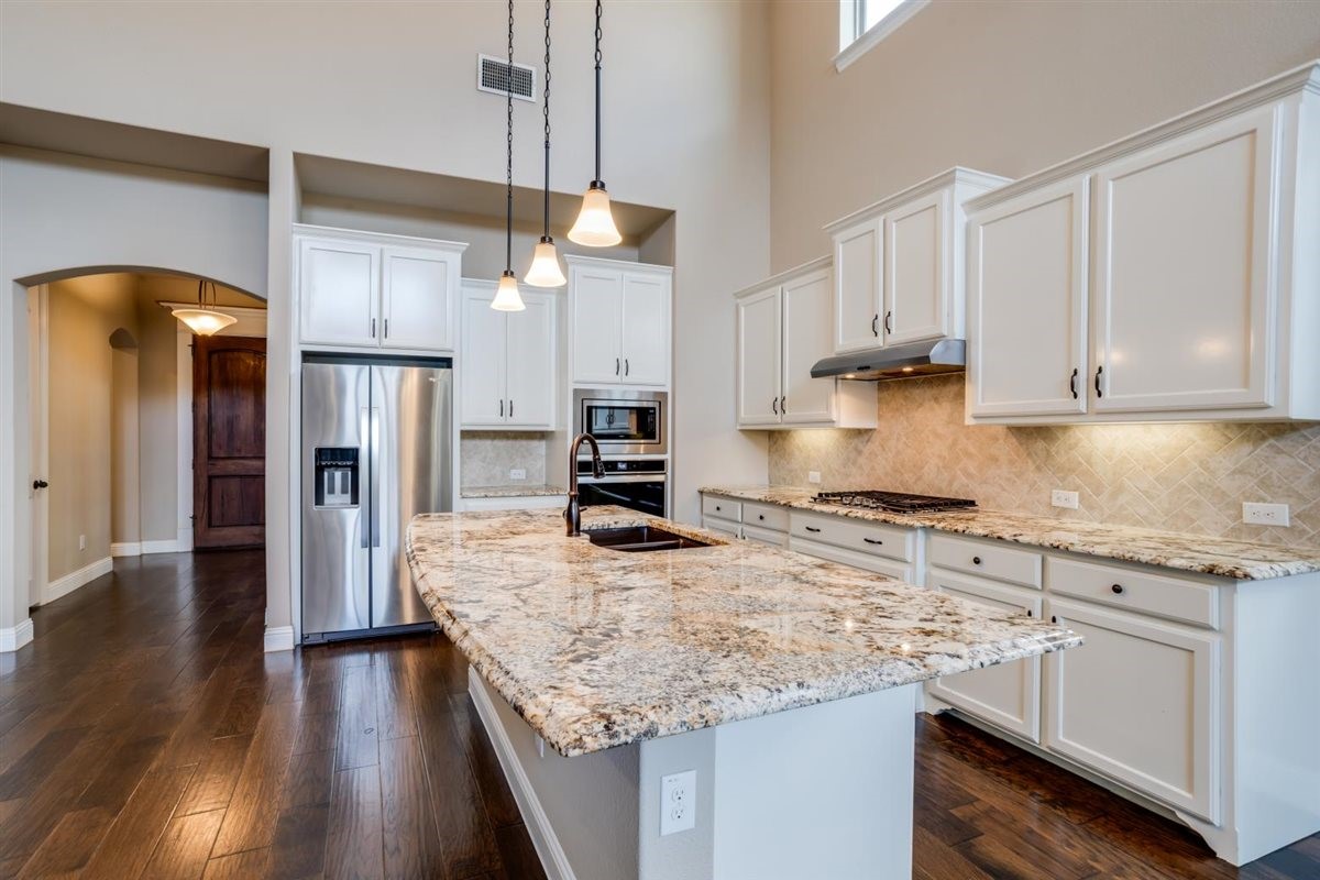 1516 Colorado Ruby Court Arlington TX 76005