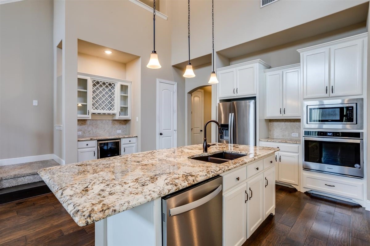 1516 Colorado Ruby Court Arlington TX 76005