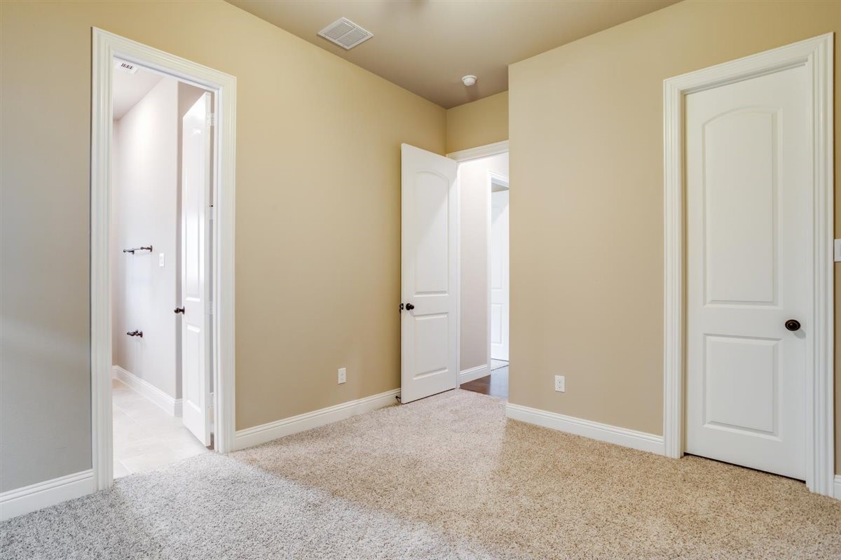 1516 Colorado Ruby Court Arlington TX 76005