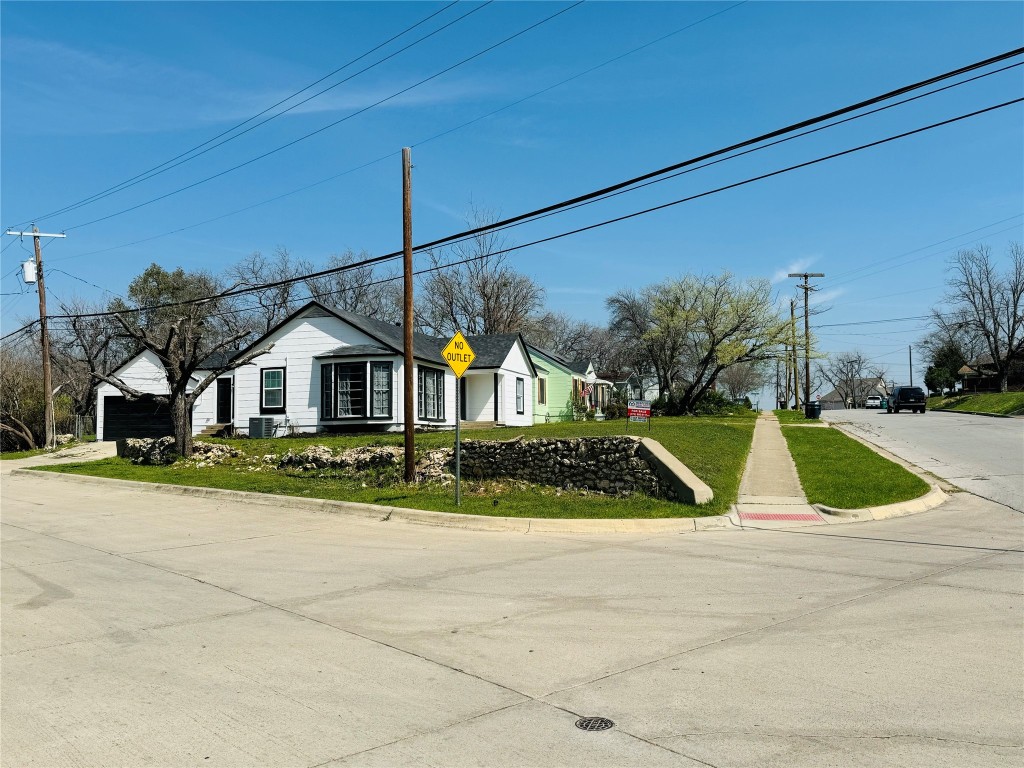 4101 Meadowbrook Drive Fort Worth TX 76103