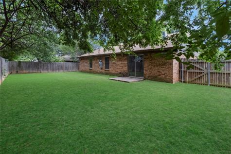 4301 Middlebrook Drive Arlington TX 76016