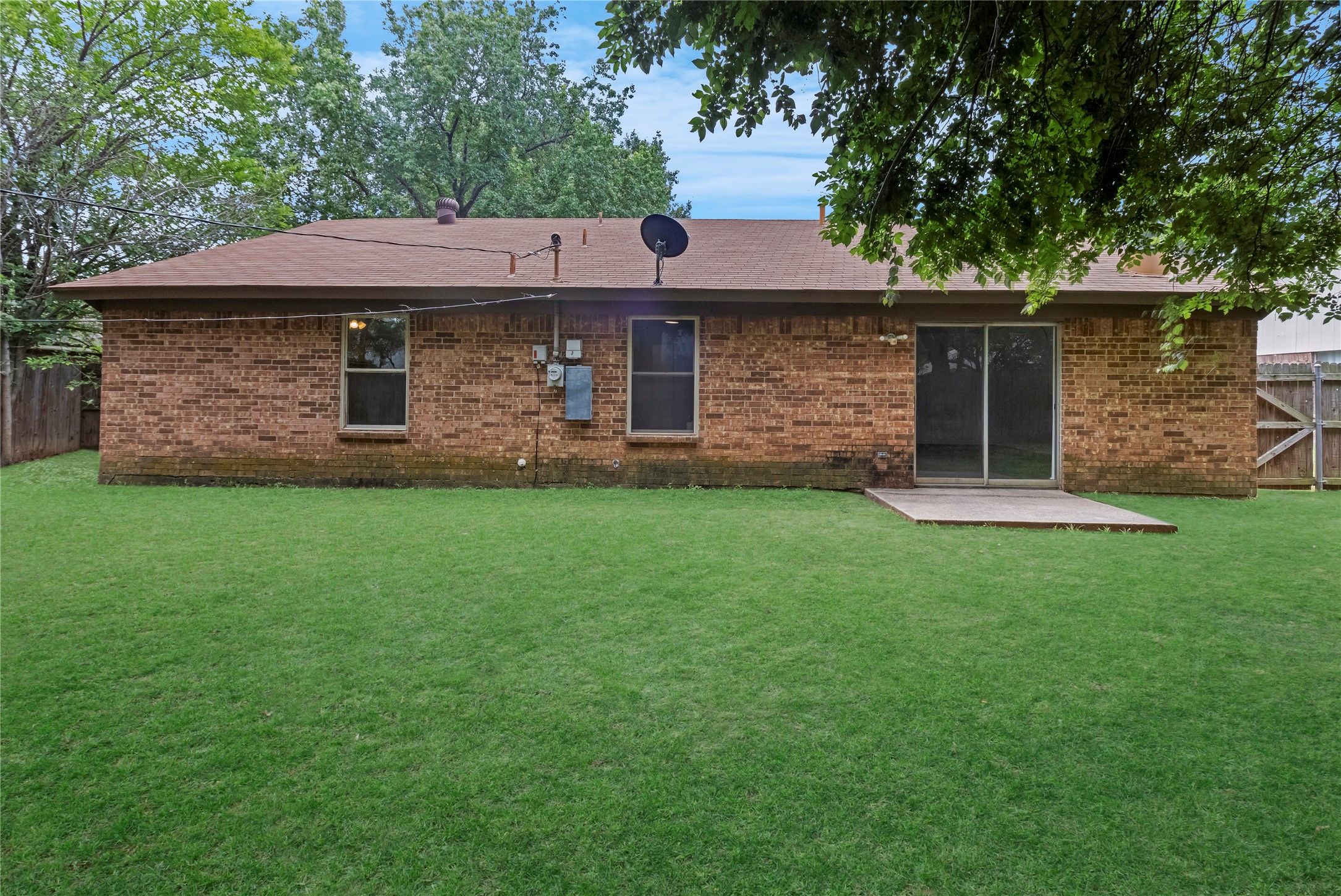 4301 Middlebrook Drive Arlington TX 76016