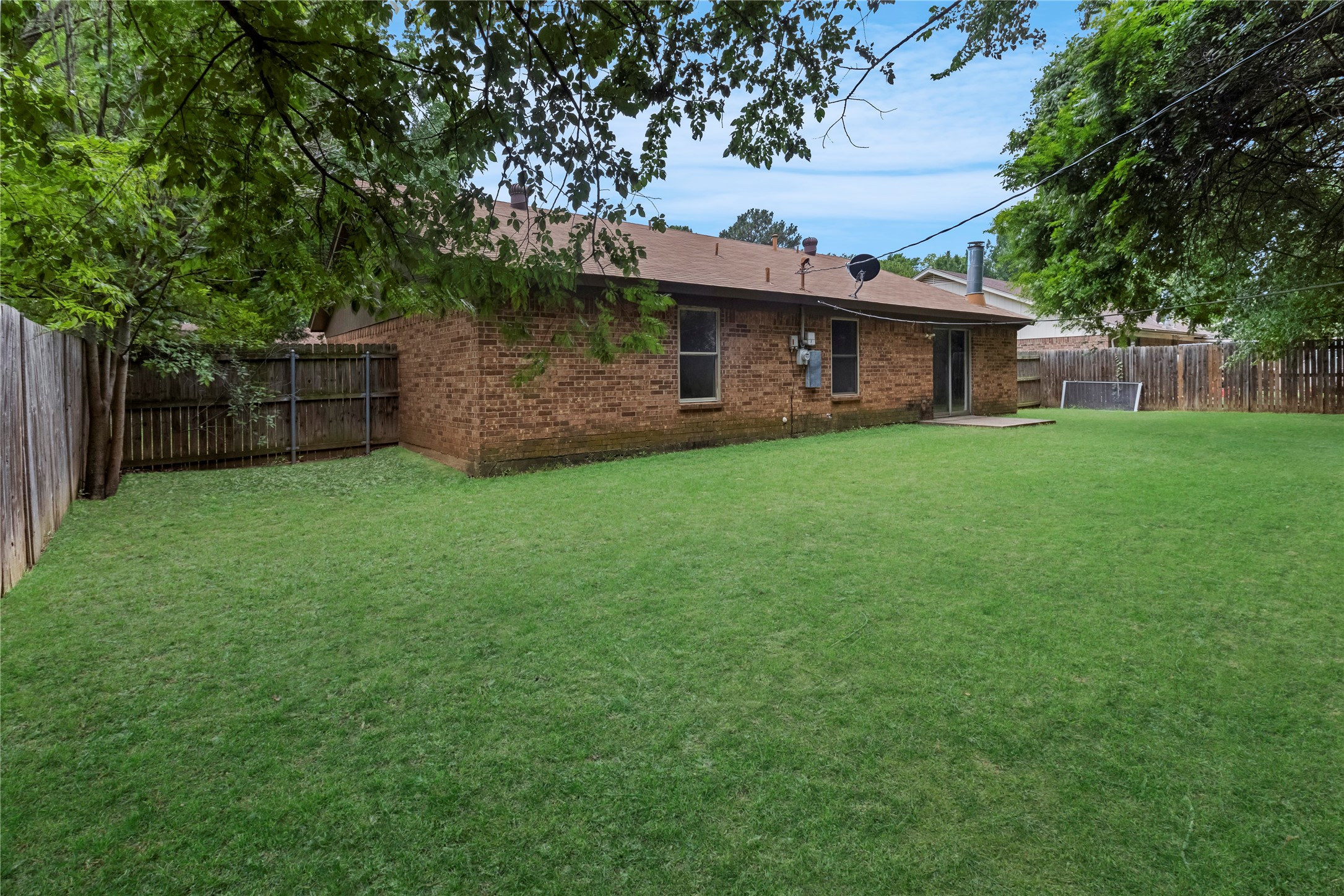 4301 Middlebrook Drive Arlington TX 76016