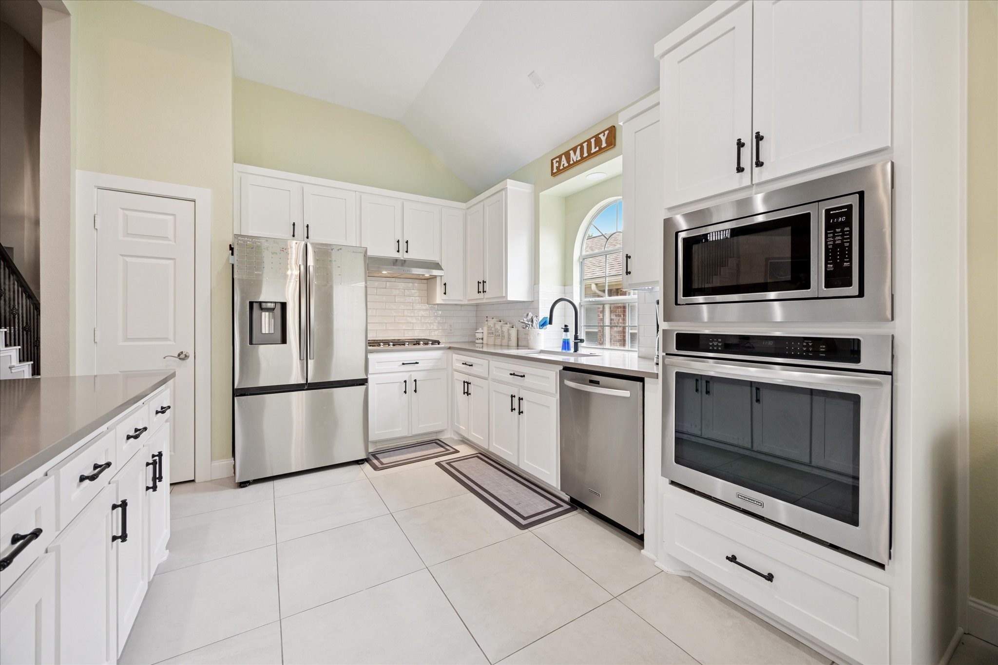 9105 Hawley Drive Fort Worth TX 76244