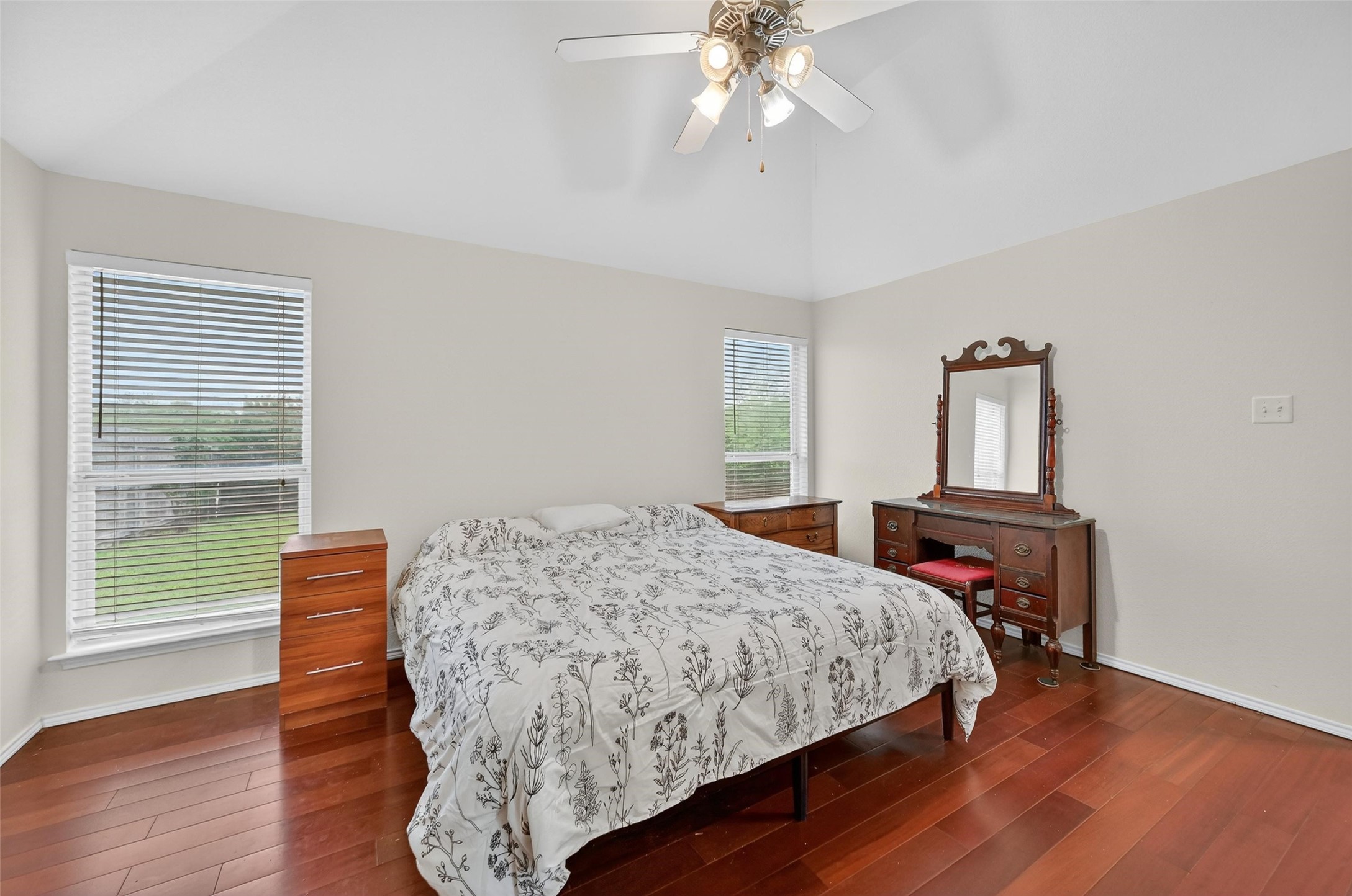 7424 Lake Front Trail Arlington TX 76002