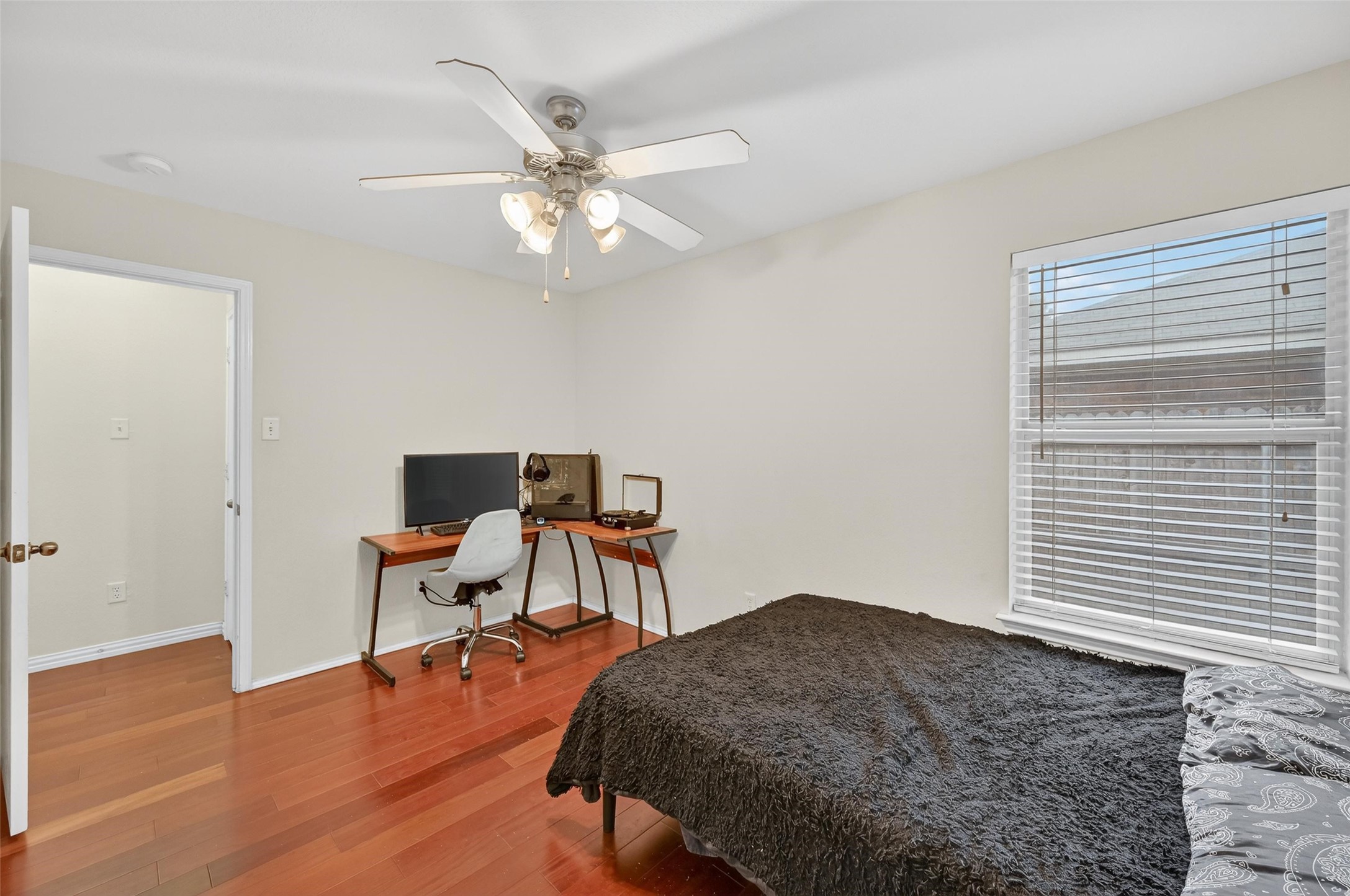 7424 Lake Front Trail Arlington TX 76002
