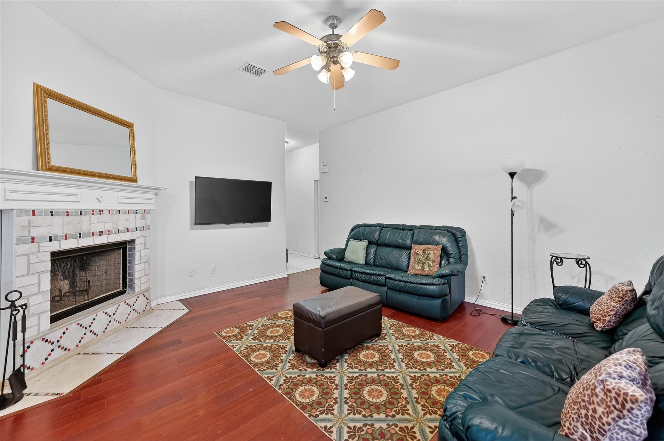 7424 Lake Front Trail Arlington TX 76002