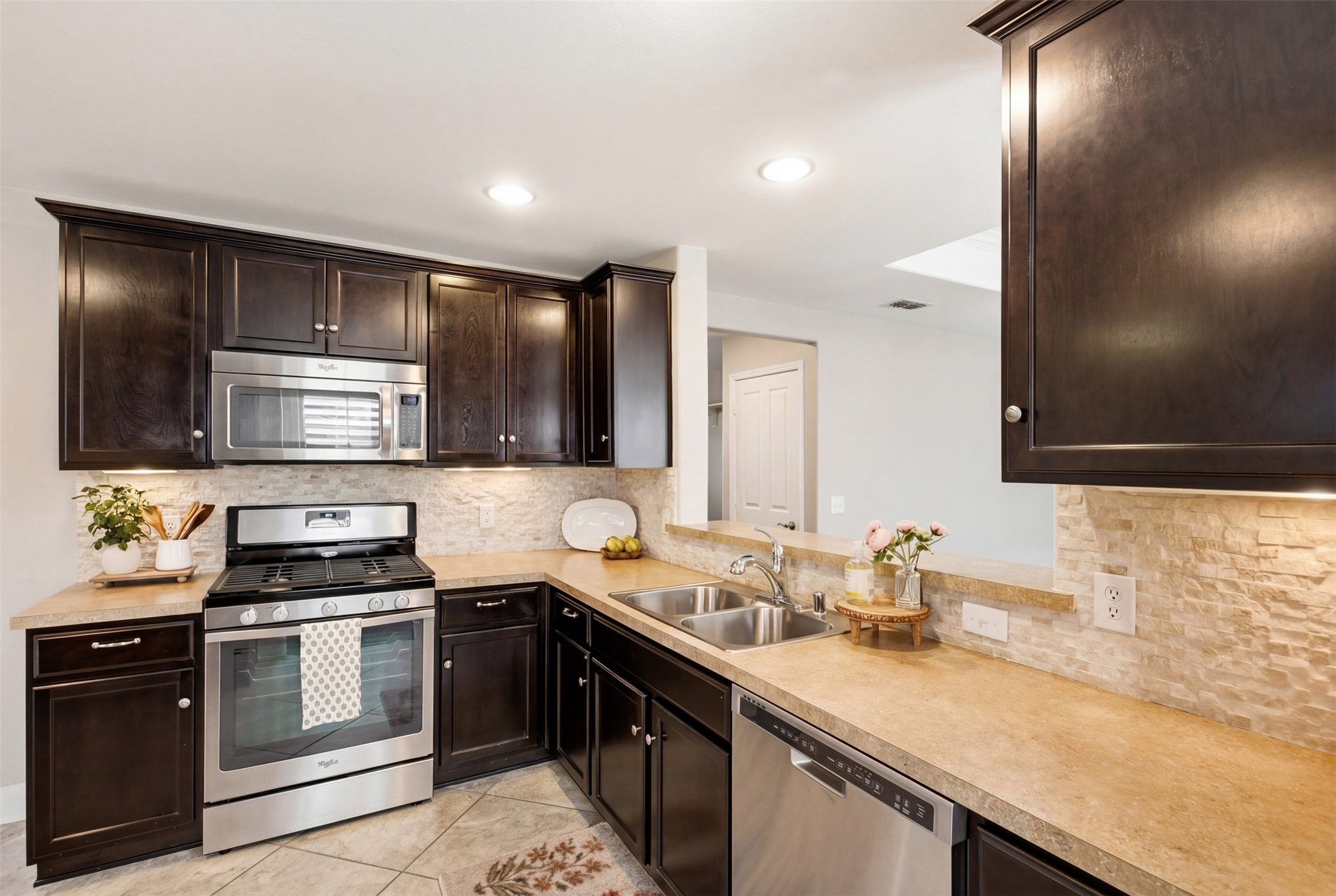 2490 Honeybee Lane Frisco TX 75036
