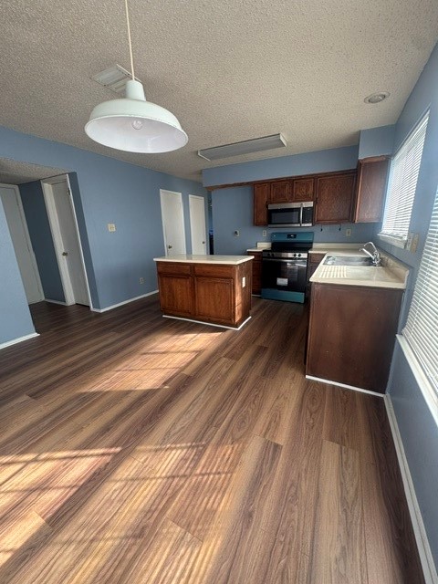 4153 Stinwick Grand Prairie TX 75052