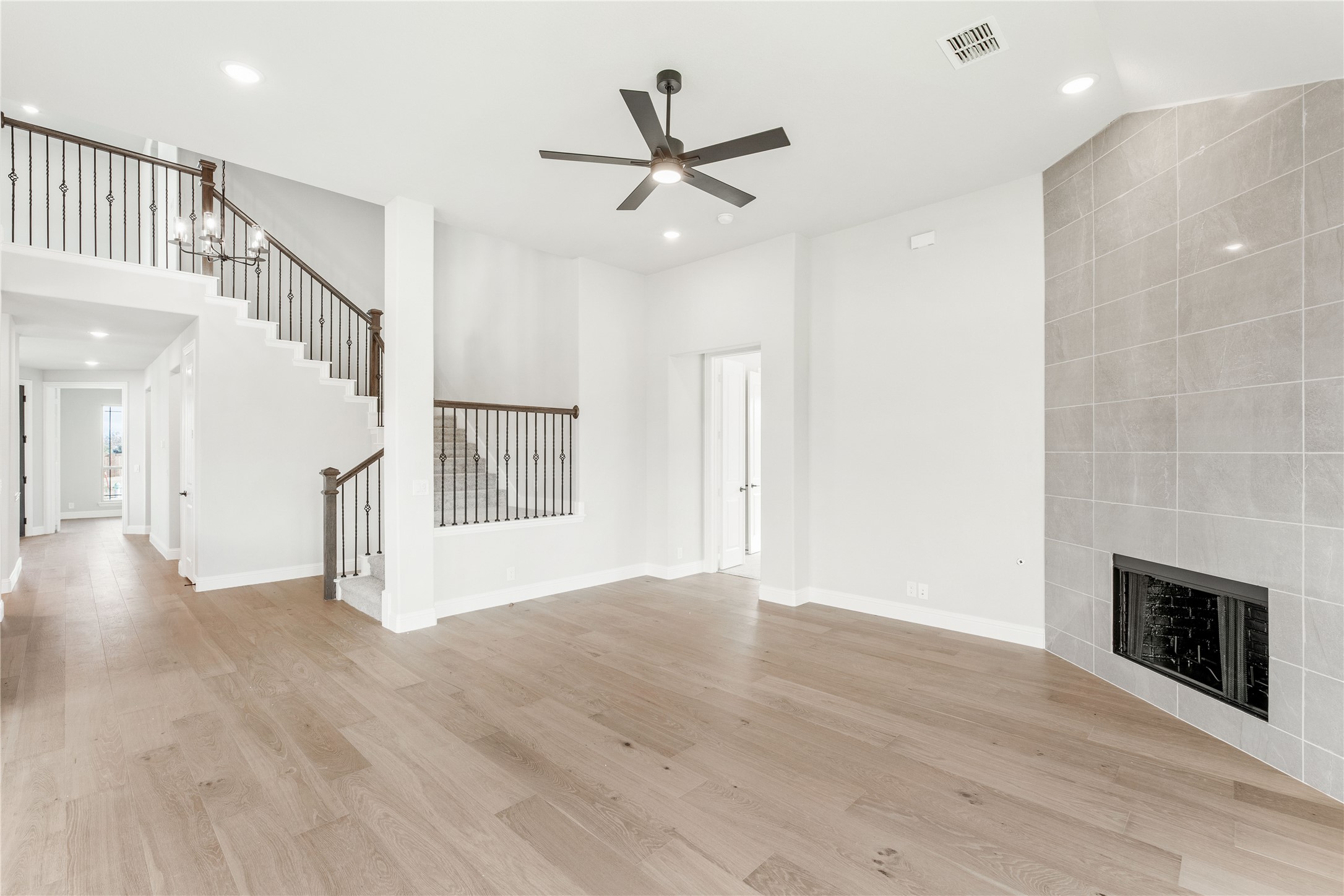 683 Crystal Lake Lane Red Oak TX 75154