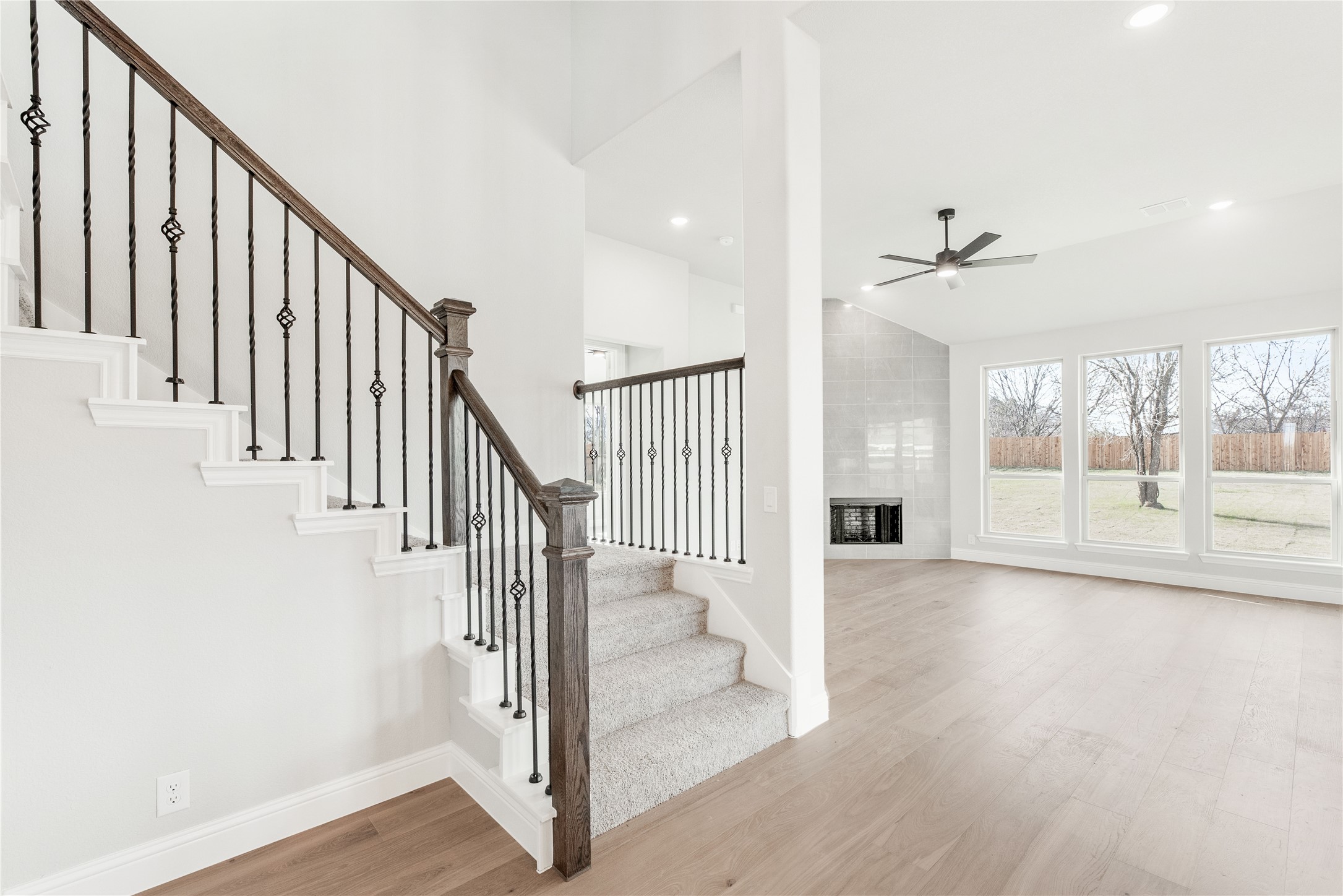 683 Crystal Lake Lane Red Oak TX 75154