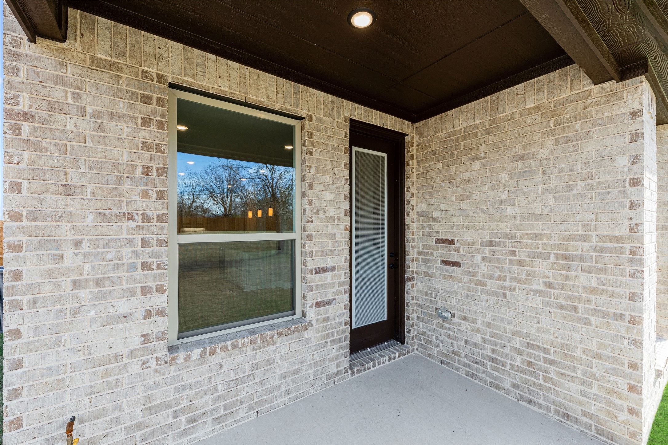 683 Crystal Lake Lane Red Oak TX 75154