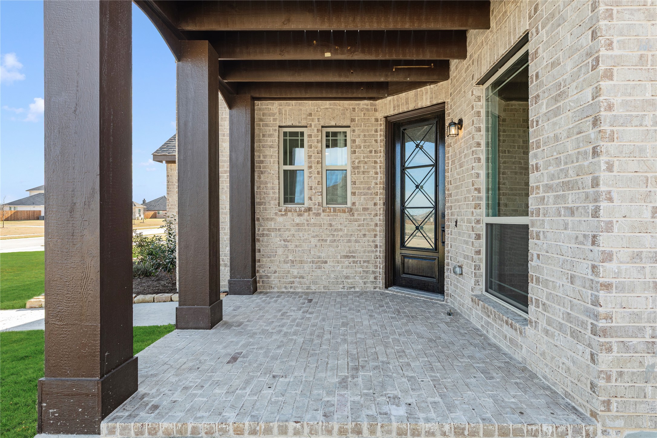 683 Crystal Lake Lane Red Oak TX 75154