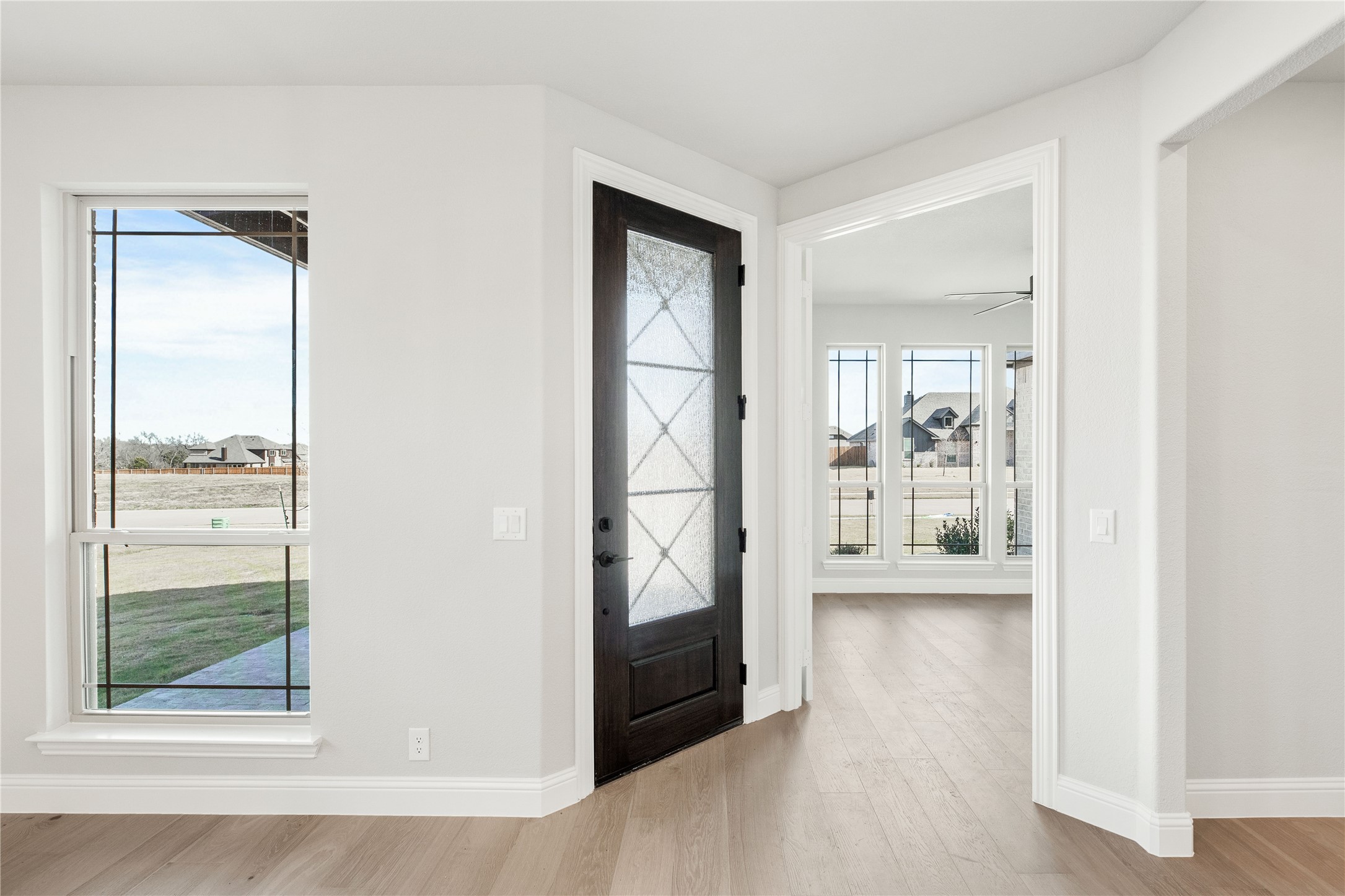 683 Crystal Lake Lane Red Oak TX 75154
