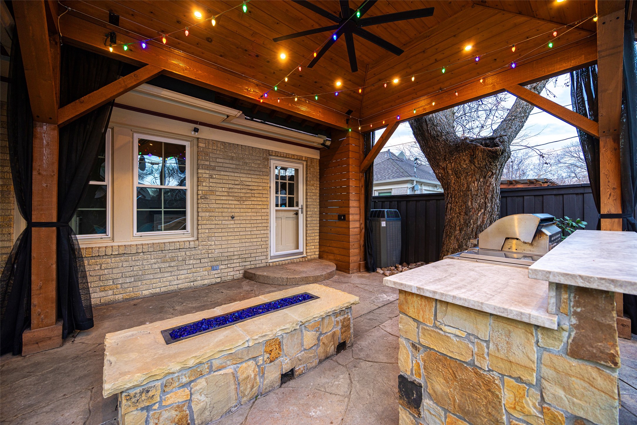 5623 Mccommas Boulevard Dallas TX 75206