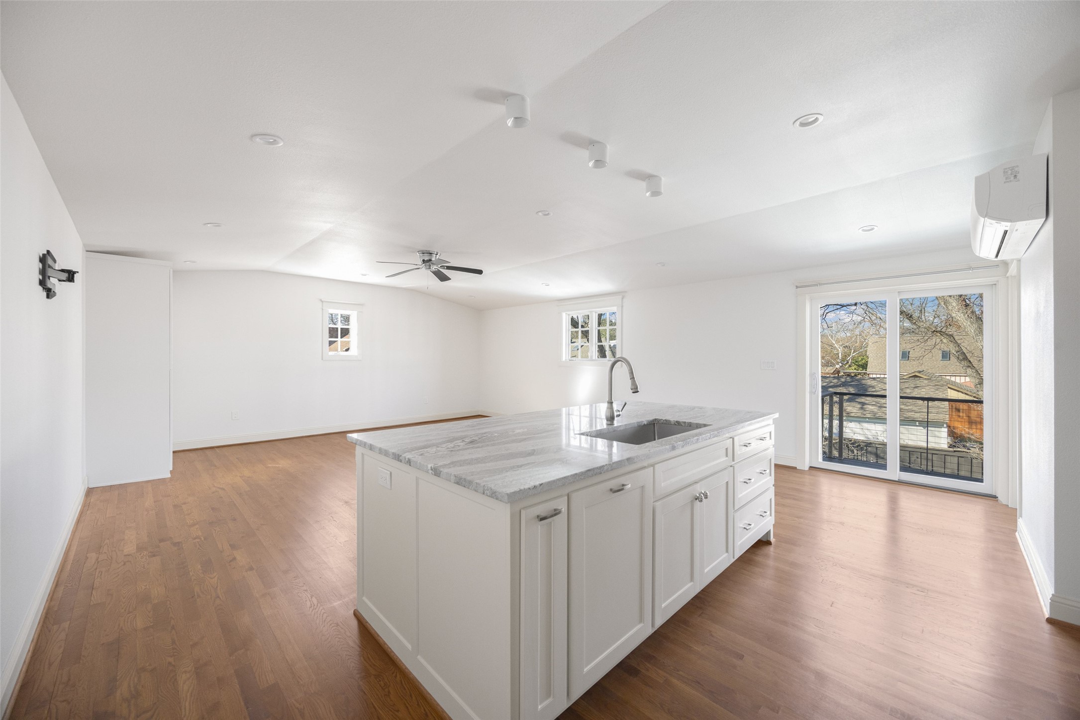 5623 Mccommas Boulevard Dallas TX 75206