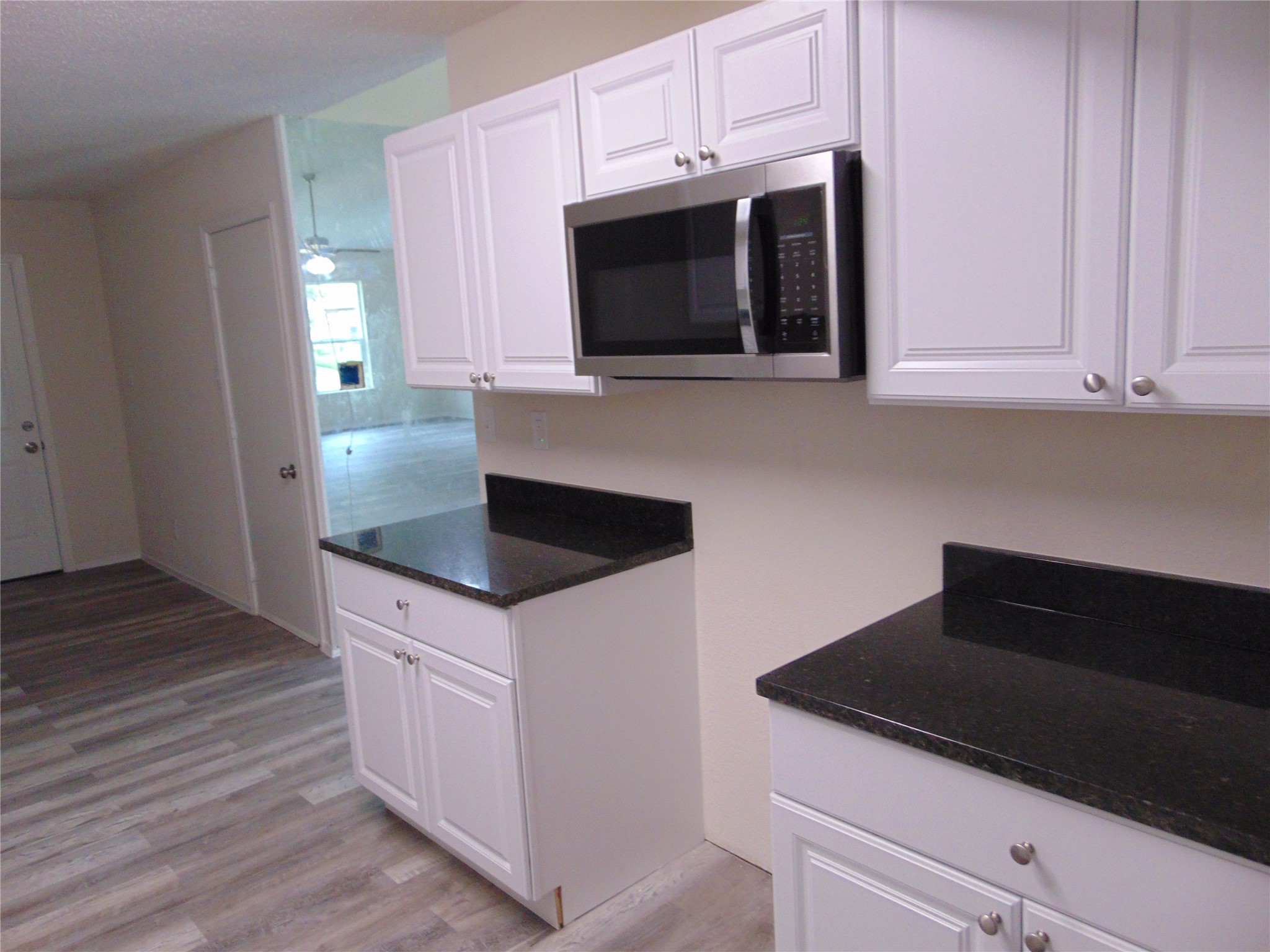 1012 Opal Drive Desoto TX 75115