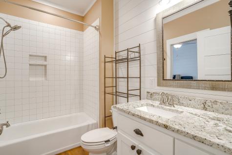 375 J B Vandiver Loop Moody TX 76557