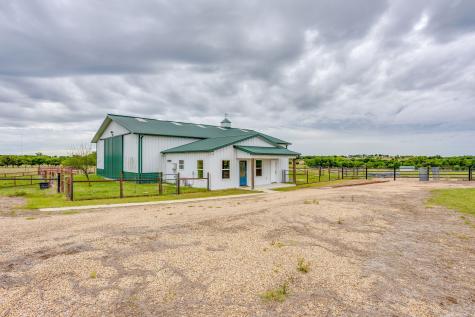 375 J B Vandiver Loop Moody TX 76557