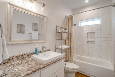 375 J B Vandiver Loop Moody TX 76557