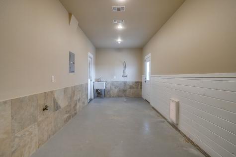 375 J B Vandiver Loop Moody TX 76557