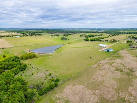 375 J B Vandiver Loop Moody TX 76557