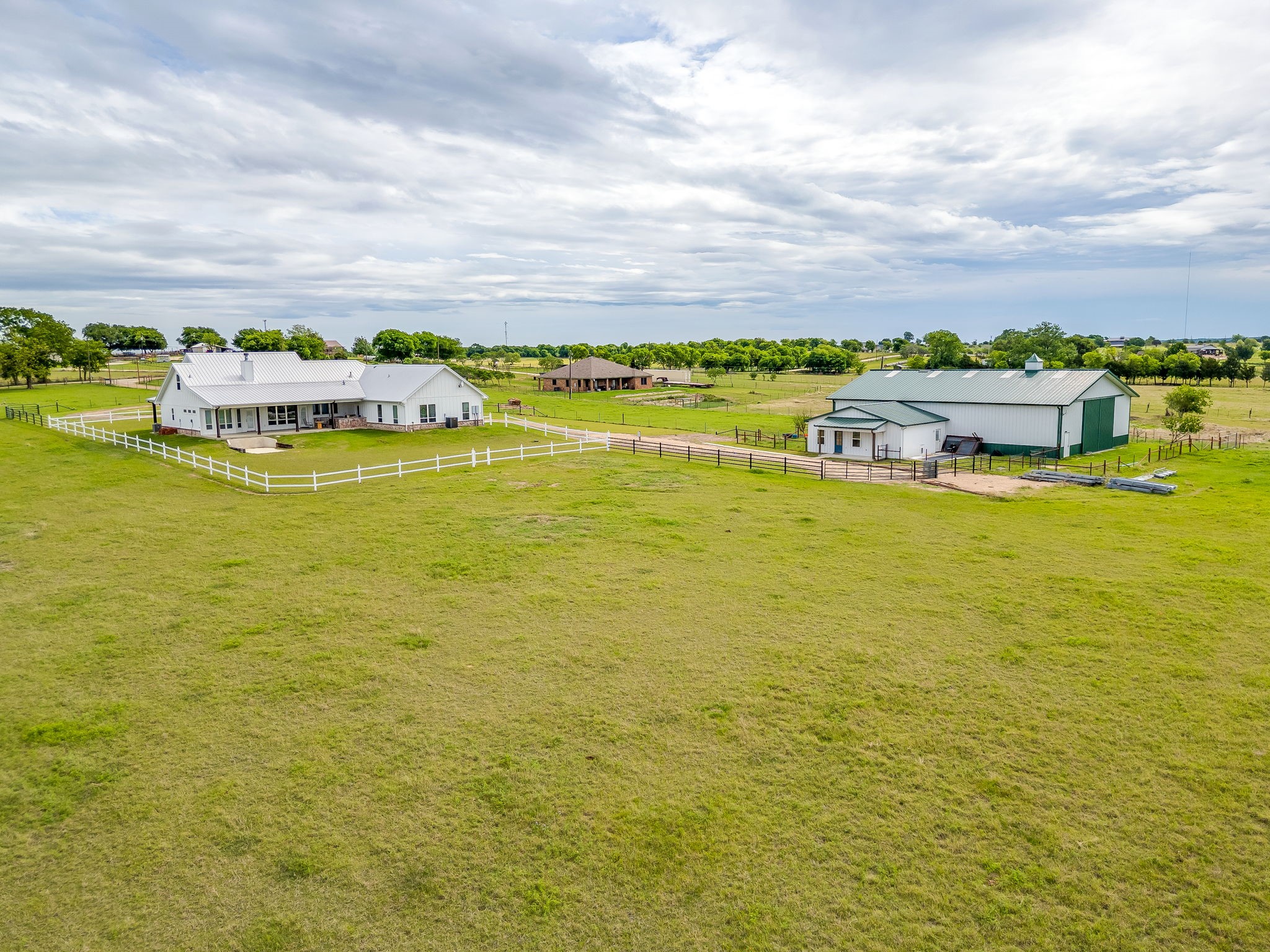 375 J B Vandiver Loop Moody TX 76557