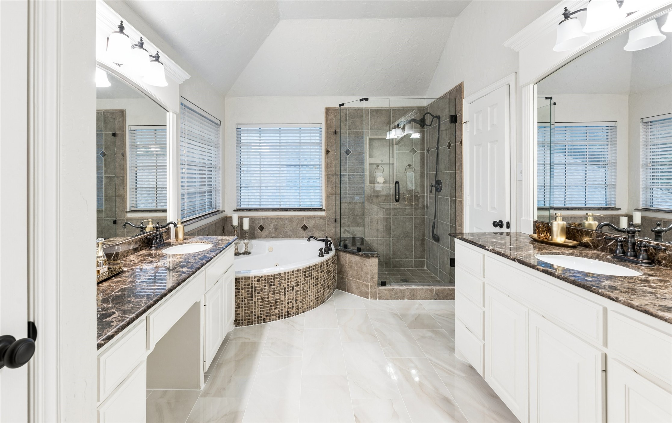 2101 Fleming Drive Mckinney TX 75072