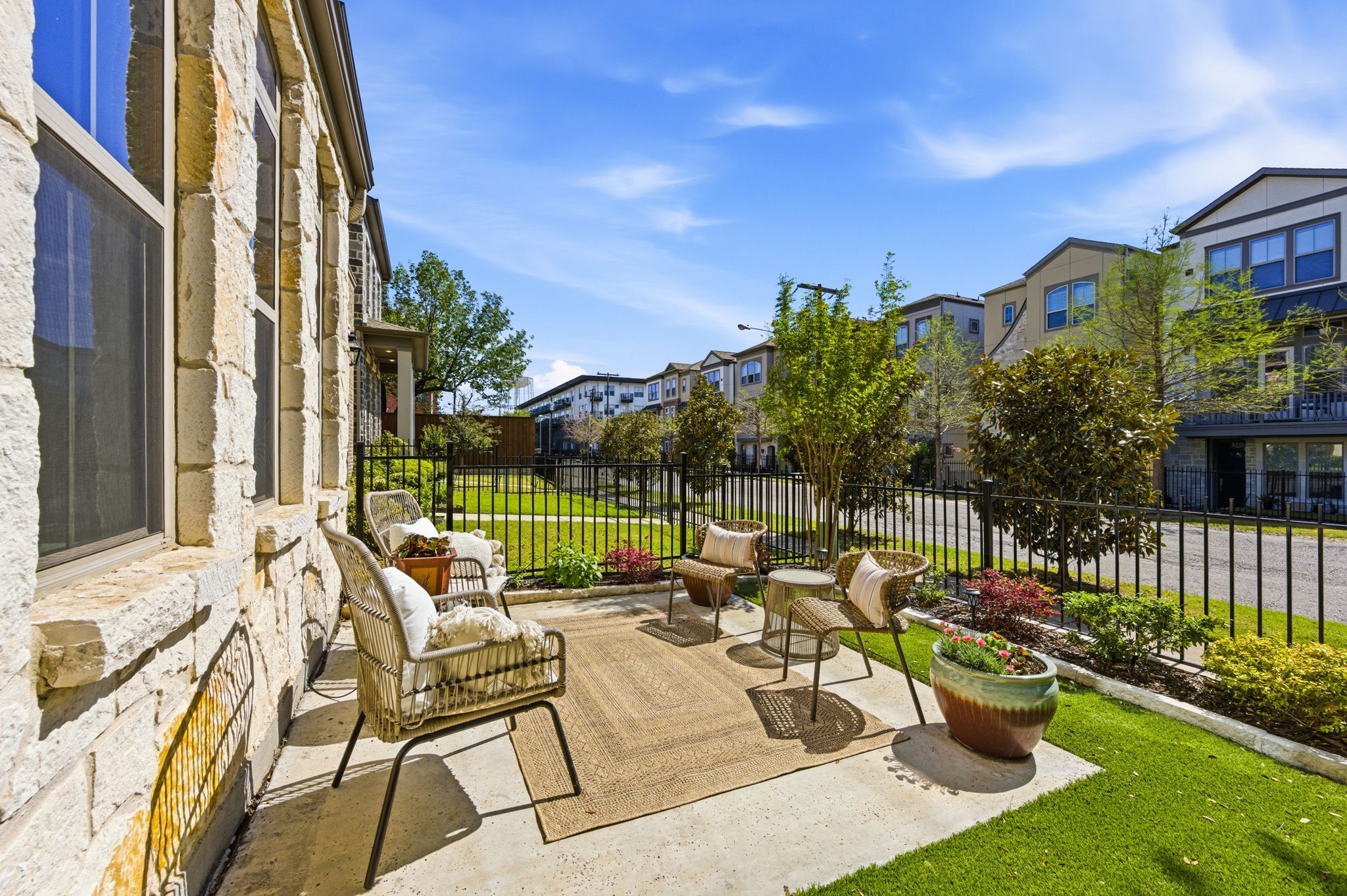 5325 Autumnbrook Court Dallas TX 75209