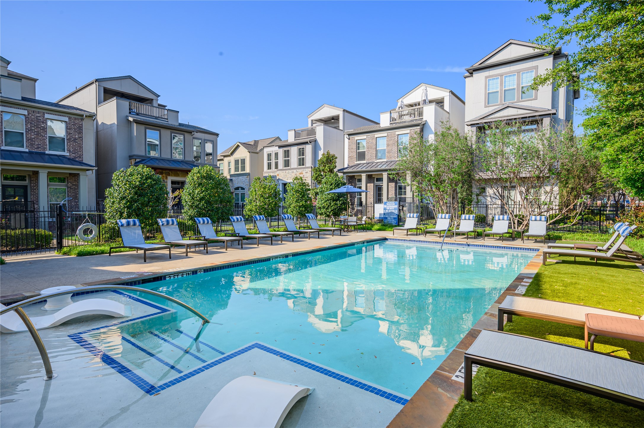 5325 Autumnbrook Court Dallas TX 75209