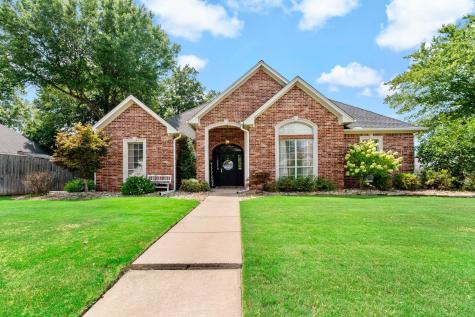 1945 38th Street NE Paris TX 75462