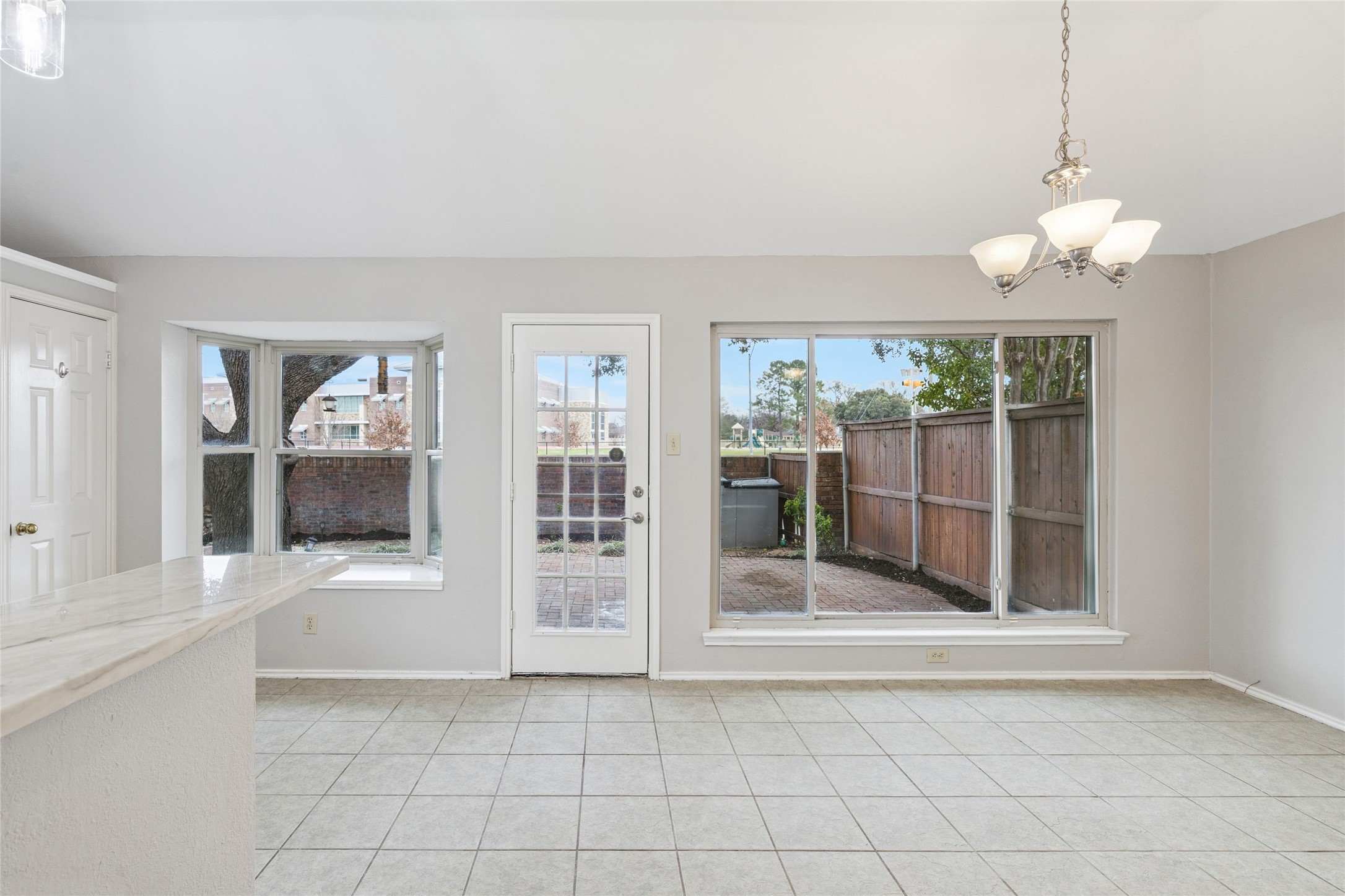 356 Arbor Court Euless TX 76039