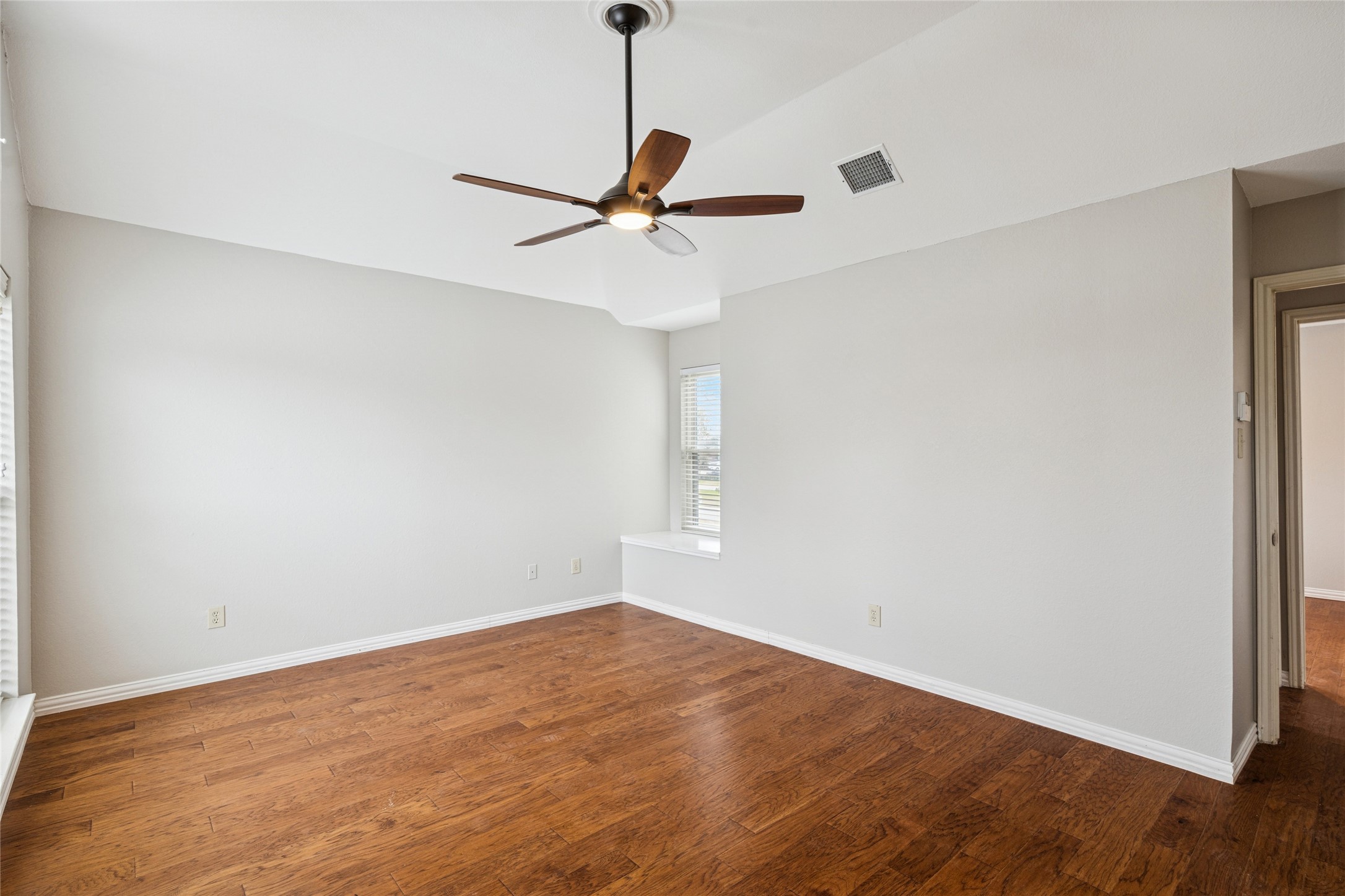 356 Arbor Court Euless TX 76039