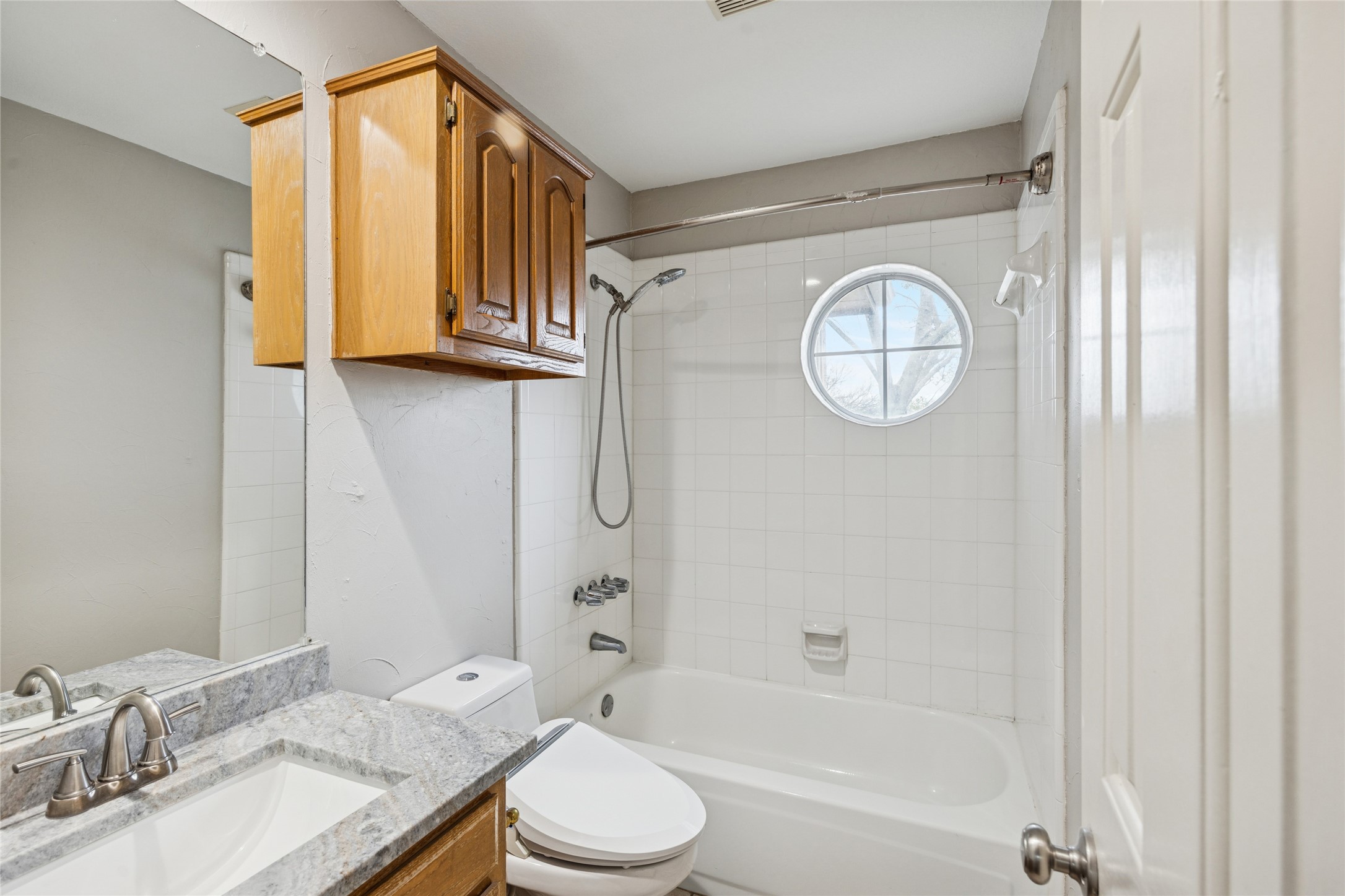 356 Arbor Court Euless TX 76039