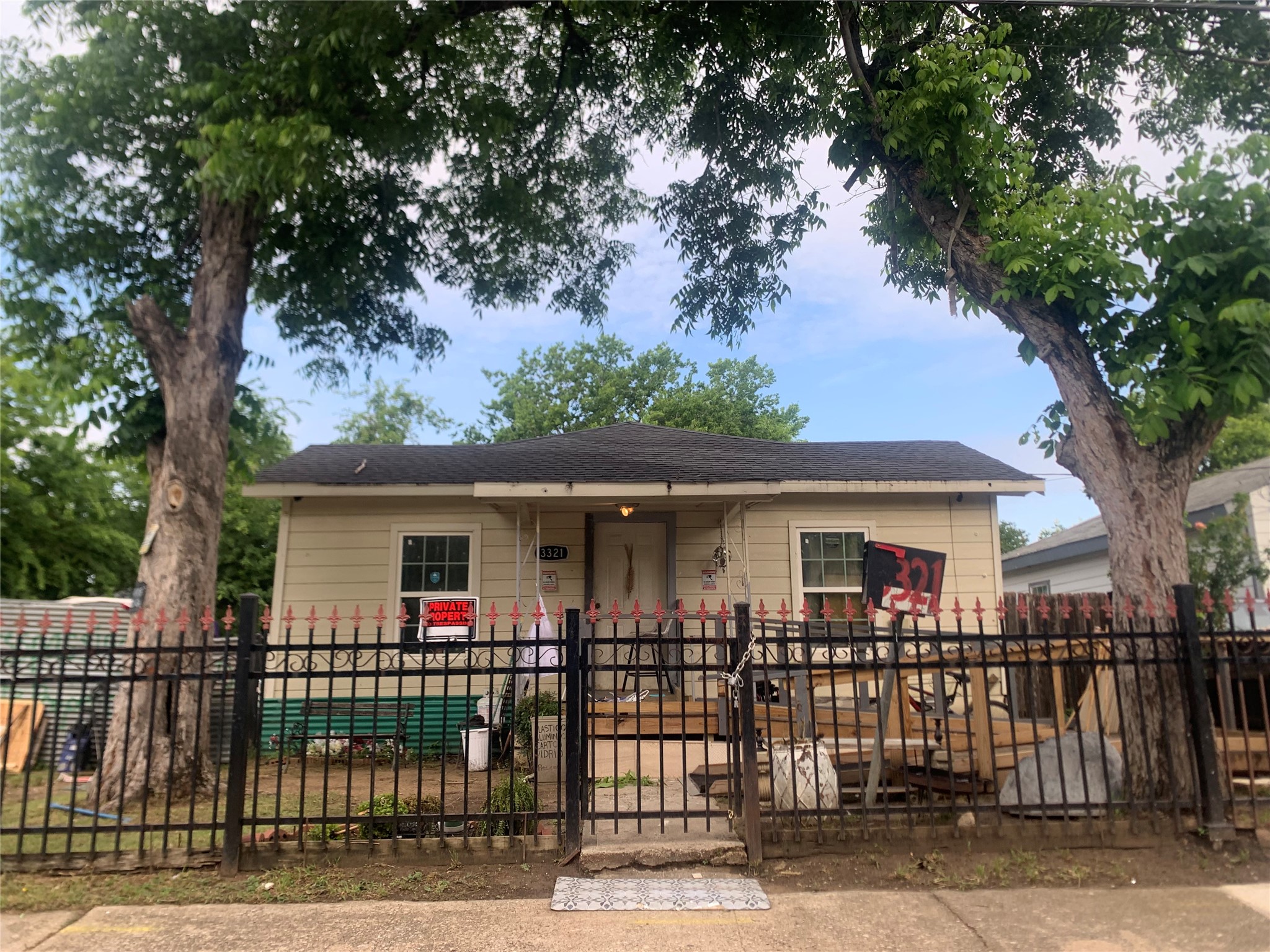 3321 Brantley Street Dallas TX 75212