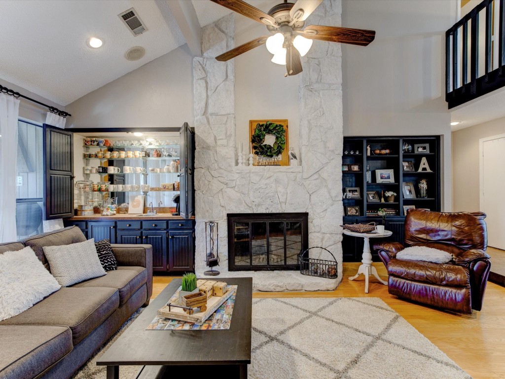 3905 Cross Hill Court Arlington TX 76016