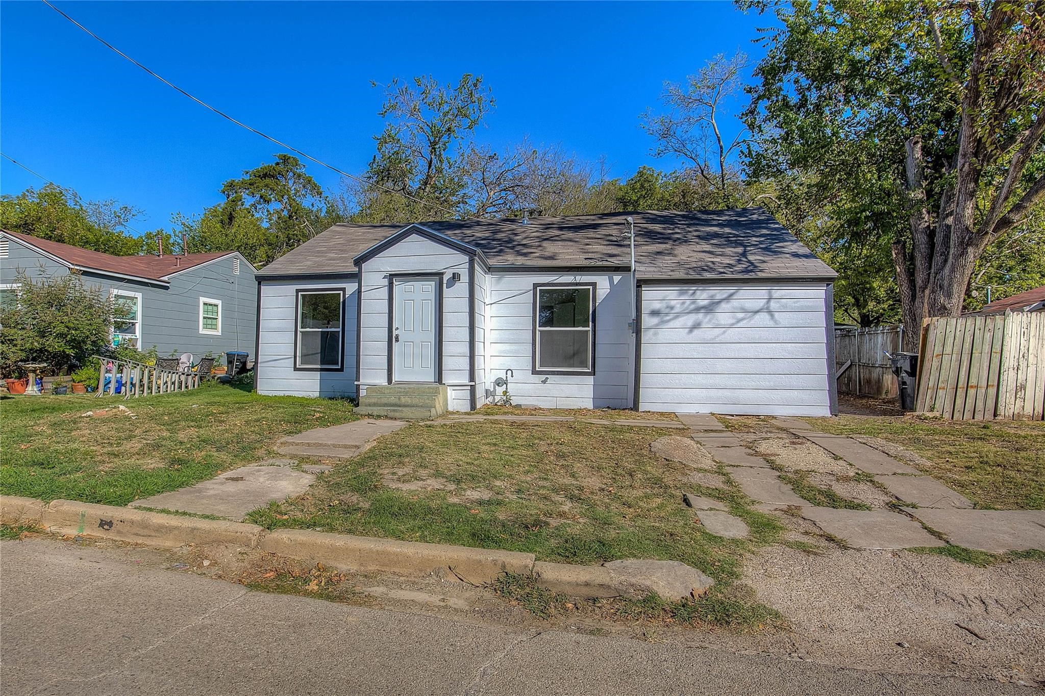 1908 Division Street Greenville TX 75401