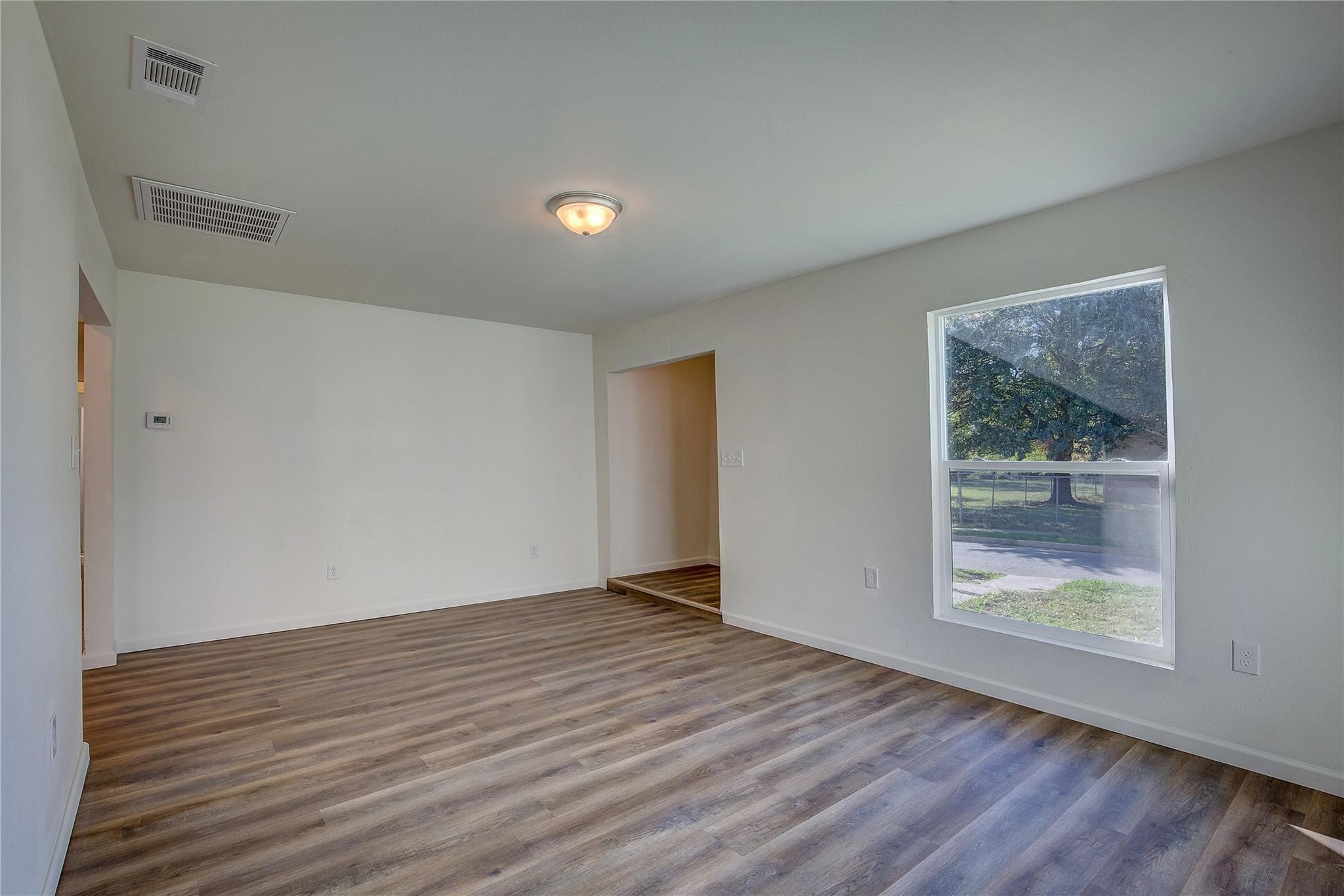 1908 Division Street Greenville TX 75401