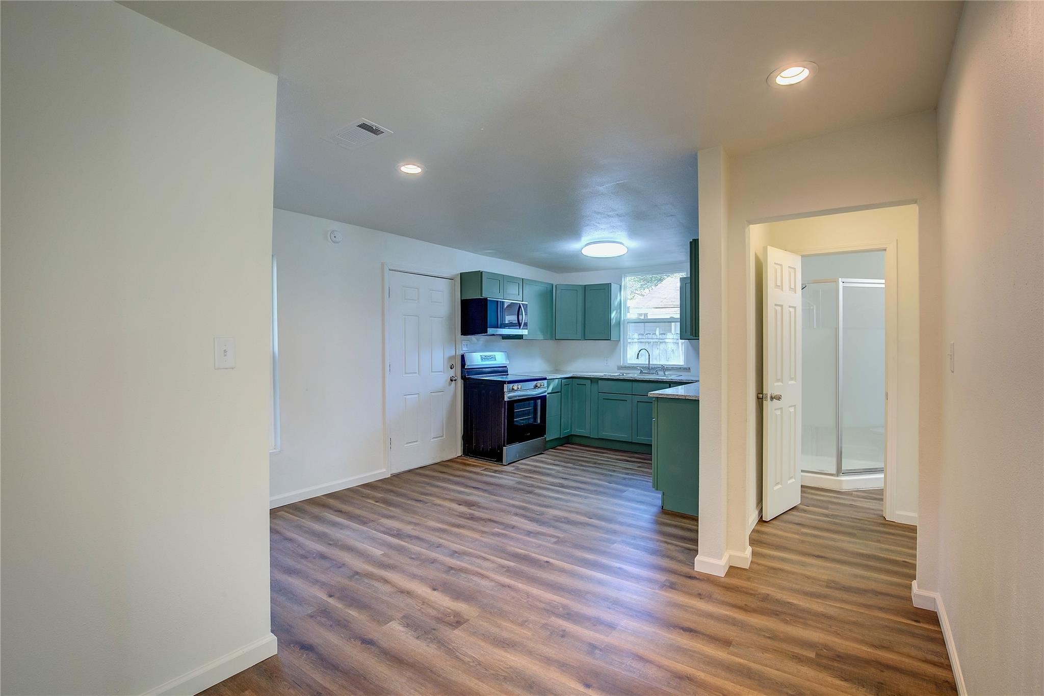 1908 Division Street Greenville TX 75401